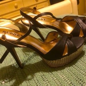 REPORT Vallerie heels